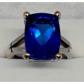 8.60CT rare Blue-Violet Fluorite, White Gold Ring