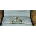 0.675ct Diamond engagement ring, 18ct White Gold * ROUND BRILLIANT Cut Diamond J VS *