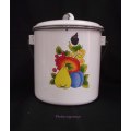 White Enamel Bucket With Lid, White Inside, Fruit Theme On Two Sides, Capacity 2,5l, See Photos...