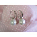 Perrine Earrings, White Shell Pearl - Round Shape, 38mm, Nickel Antiqued, 2pc