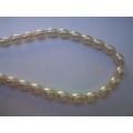Glass Pearls, Oval, Shiny Cream, 8mm x 11mm, ±36pc