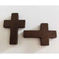Pendant, Wood, Cross Brown, Hole Left To Right, 33mm x 23mm, 1pc