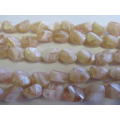 Glass Beads, Fancy, Twisted, Peach, 17mm x 12mm, ±12pc