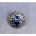 Vintage Delft Brooch