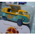 Majorette -   Official Volkswagen - The Hungry Hippie VW Bus with Hippie Case - Sealed