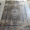 Beautiful , Vibrant , Modern , Excellent Quality Medallion Rug