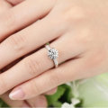 Amazing 0.80 Carat Simulated Diamond Ring. Size 6 / M