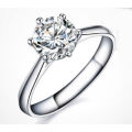 Beautiful Clear Crystal Fashion Ring - Size 8 1/4