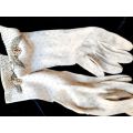 Vintage, beaded fashion gloves - cotton - made in Hong Kong - size 7 1/2