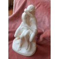 The Kiss figurine - resin - 23 CM high good condition