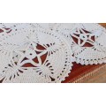 10 white crochet mats 17 cm