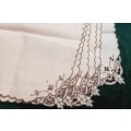 6 embroidered linen napkins - cream and brown - 29 x 29cm