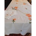 White cotton tablecloth with peach flower embroidery and 8 napkins 220 x 140cm