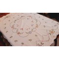 Embroidered tablecloth (106 x 106 cm)