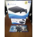 Sony Playstation 4 1tb and PS Vr with camera and 3 games (assassin`s Creed Odyssey, Cod advanced wa,