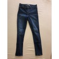 Levi's 311 shaping skinny jeans 8