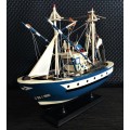 HANDMADE FISHING SHIP MODEL! *GREAT DETAIL*