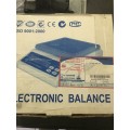 Brand new Electronic balance scale Model ELC-1002 Weighs up to 1kg.