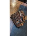 Easton All Leather Baseball Glove
