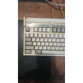 Vintage Mecer Keyboard