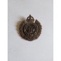 WW2 Bakelite Royal Engineers cap badge