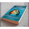 TERRY PRATCHETT: Judgement Day - The Science of Discworld 4 - EBURY Press 2014