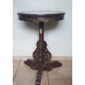 ANTIQUE HAND ENGRAVED HIGH RELIEF SIGNED CHINEESE RESIN SIDE TABLE WITH TEAK WOOD STAND.