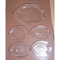BRAND NEW SET OF 5 PIECES FISH PLATE / PLATTER GLASS DISHES.