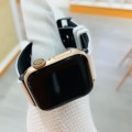 Apple Watch SE - GOOD AS NEW