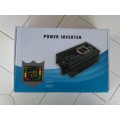 Brand new 1000watt dc to ac power INVERTER with LCD Screen and USB.