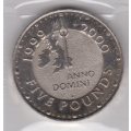 Great Britain 1999 five pounds coin.