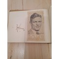 SA cricketer extraordinare, Bob Crisp,original autograph