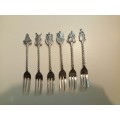 Stunning cake forks with holland design