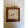 Antique/vintage barometer