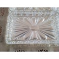Lovely silver plated snack platter with 4 x glass snack dishes