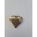Pretty heart pendant