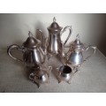 Stunning silver plated tea and coffee serving set