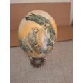 Stunning wildlife ostrich egg ornament