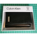 Calvin Klein Men`s Genuine Leather Tri-fold Wallet