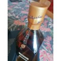 Johnnie Walker  Blue Label Scotch Whisky  (1 x 750 ml)