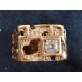 18ct solid gold gents ring