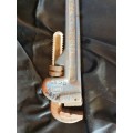 Gedore pipe wrench large 227-600mm