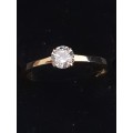 OOH SO SO Cute!! Genuine 18ct gold andSolitaire Diamond Ring