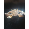 Stunning 9ct and diamond wedding ring