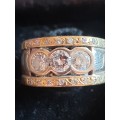 Stunning Heavy 18ct gold & Diamond approx 1,15 carats Ring