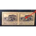 UNION OF SOUTH AFRICA ROTO PRINTING PRETORIA MNH SACC 45 (ROW 20/4) 3d PAIR SHUTTERED WINDOW VARIETY