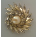 Vintage Costume Brooch Diamante and Faux Pearl