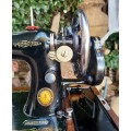 Antique 1949 Singer Sewing Machine-Serial no EF 113642  in very good condition and in working order