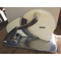 Vintage quality Pineware Bread Slicer in good working condition with good stainless steel blade