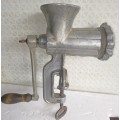 Vintage Ruberg no 8 meat mincer - good and working condition